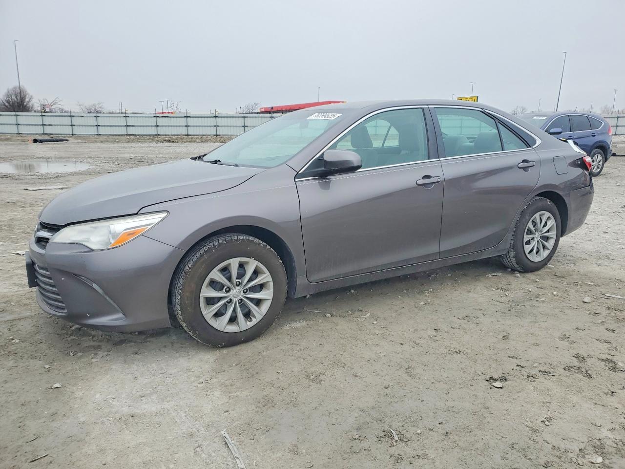 2017 TOYOTA CAMRY