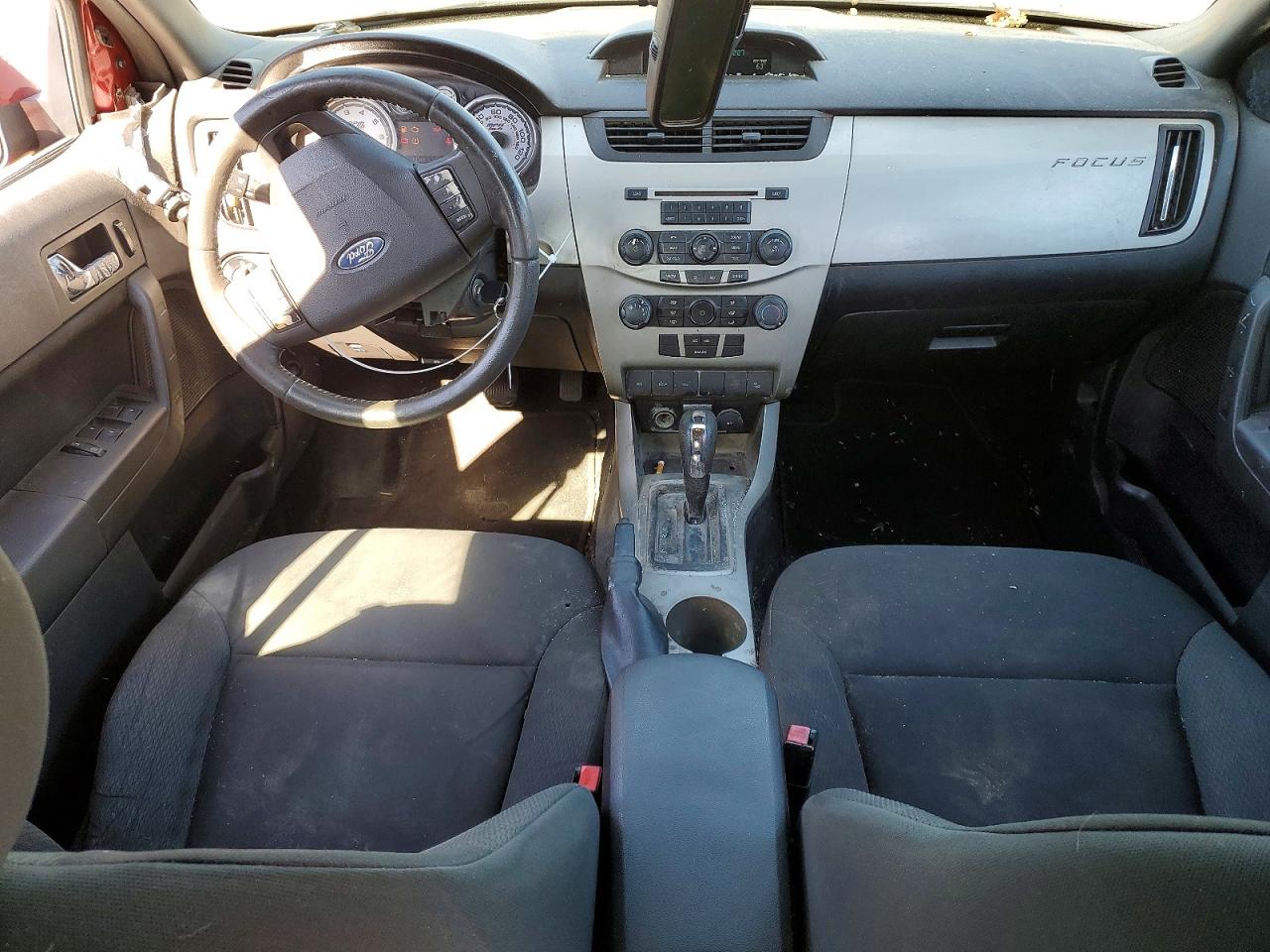 2009 FORD FOCUS SES photo 15