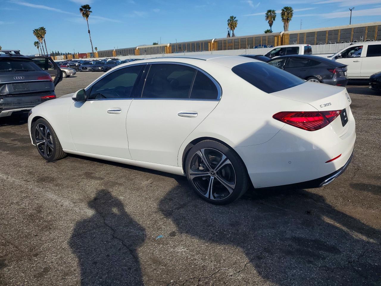 2025 MERCEDES-BENZ C 300 photo 3
