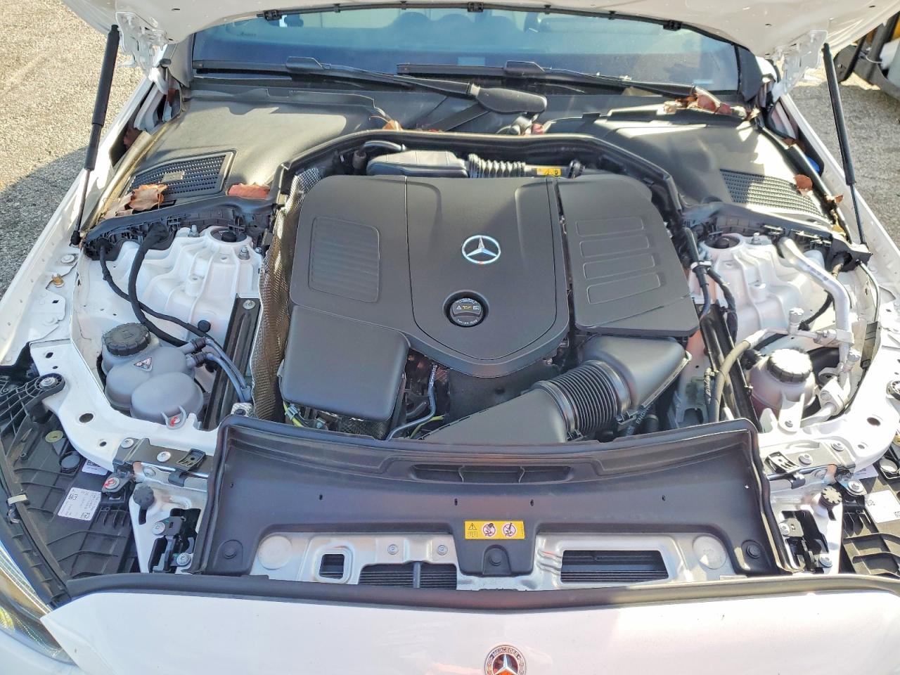 2025 MERCEDES-BENZ C 300 photo 21