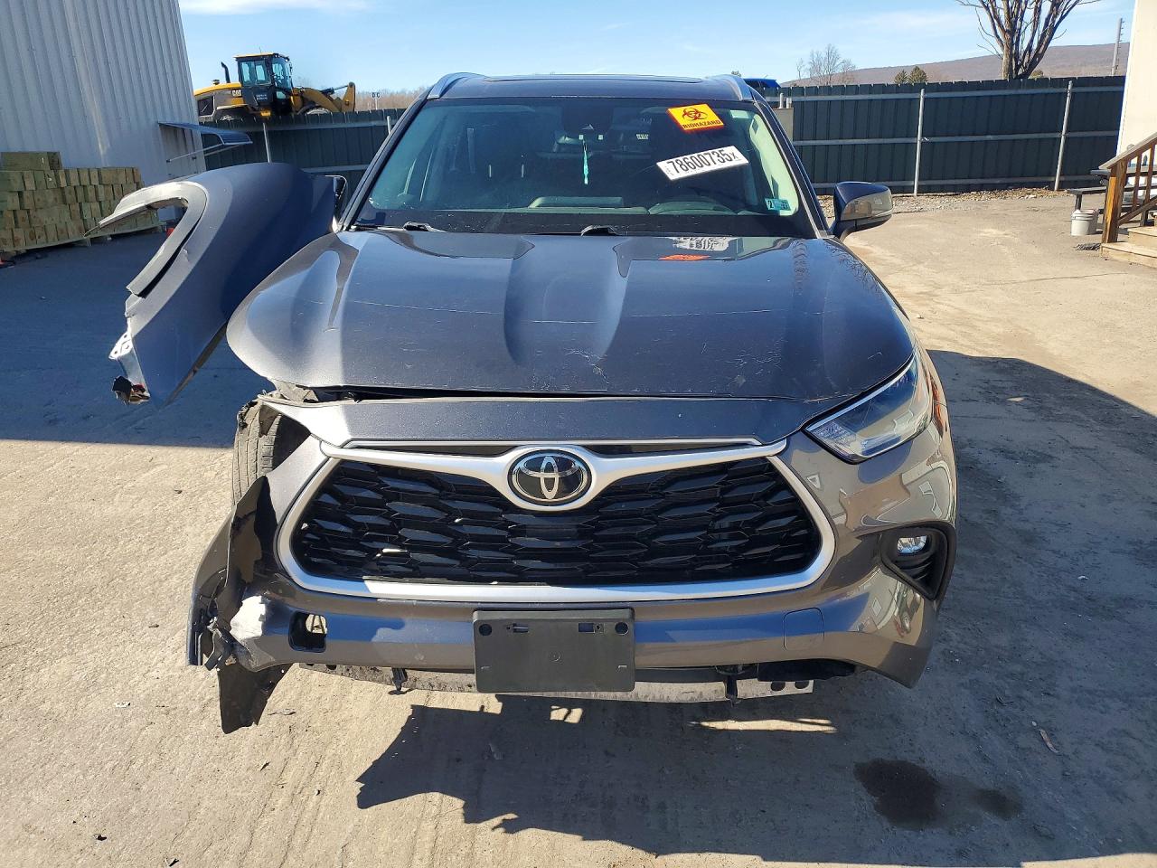 2021 TOYOTA HIGHLANDER XLE photo 9