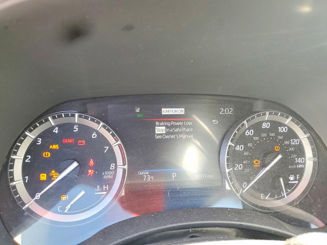 2021 TOYOTA HIGHLANDER XLE photo 17