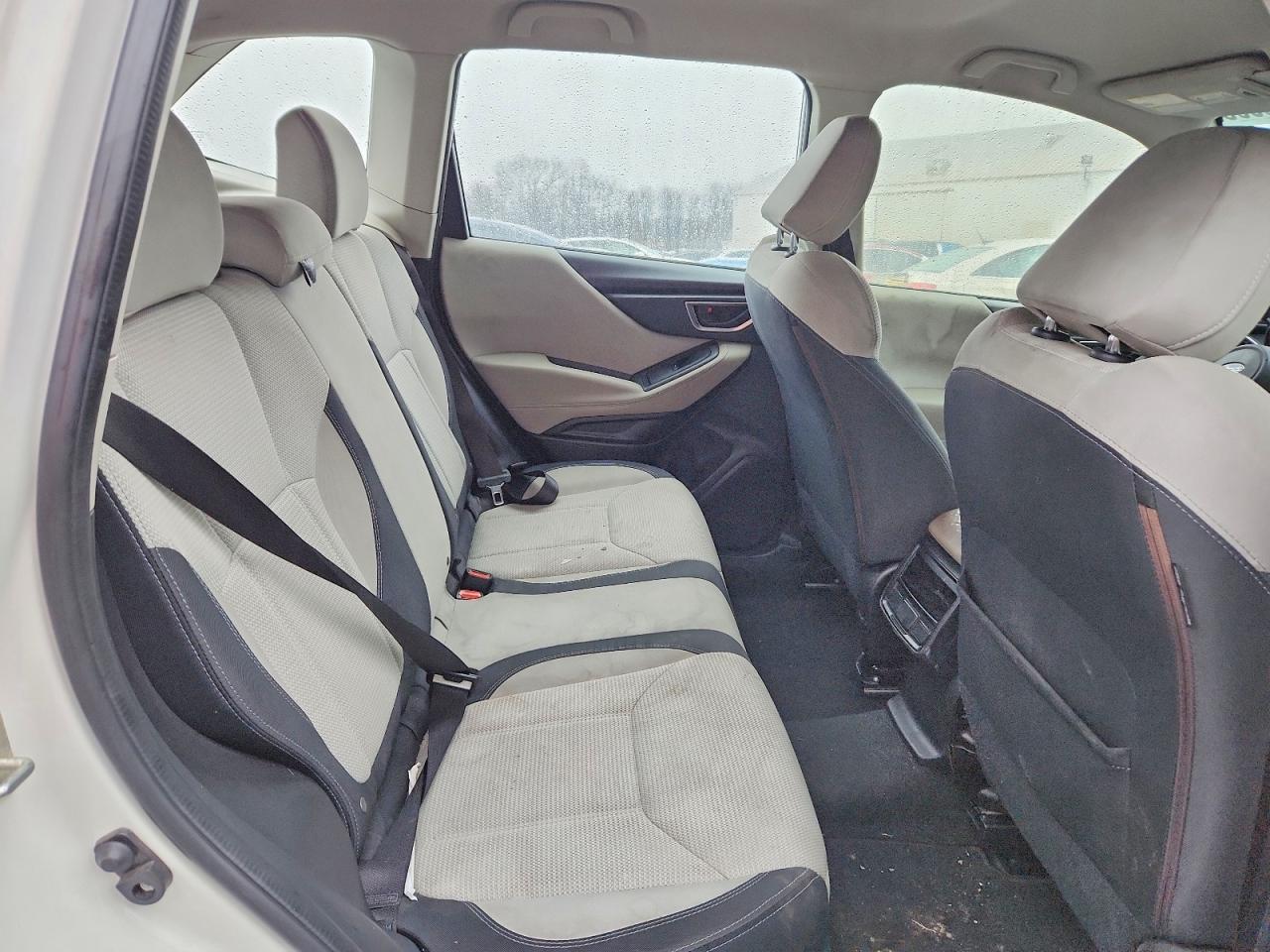 2021 SUBARU FORESTER photo 41