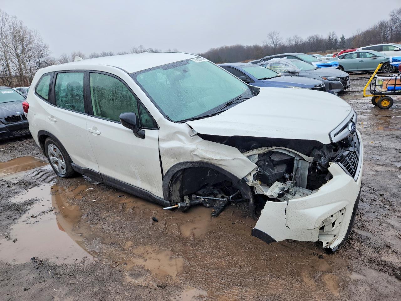 2021 SUBARU FORESTER photo 13