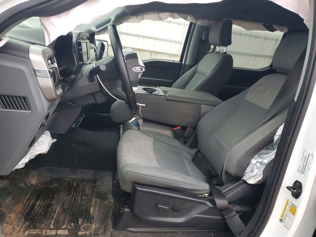 2023 FORD F150 SUPERCREW photo 19