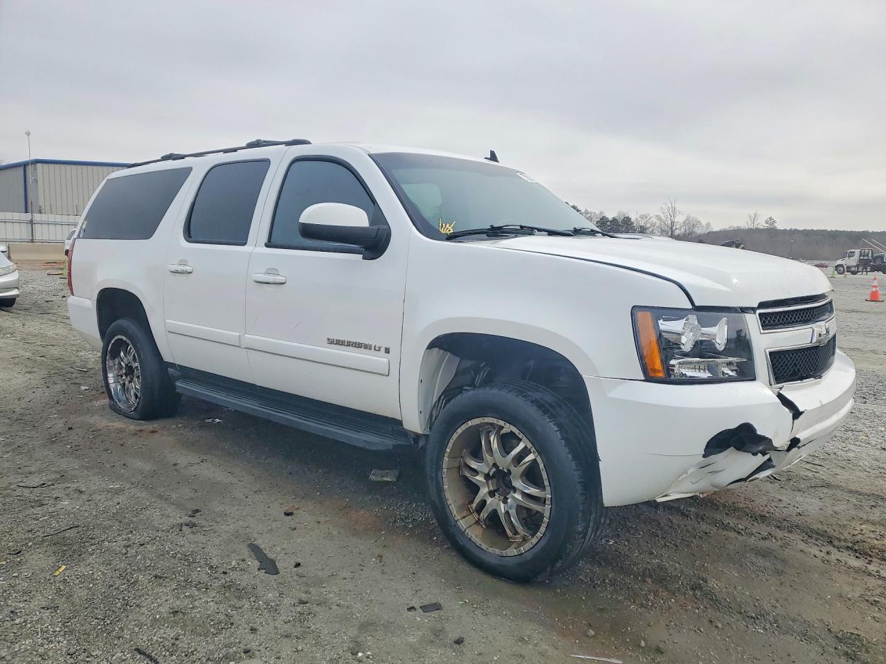 2007 CHEVROLET SUBURBAN K1500 photo 7