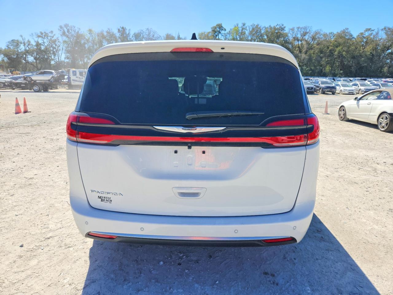 2026 CHRYSLER PACIFICA PINNACLE photo 16