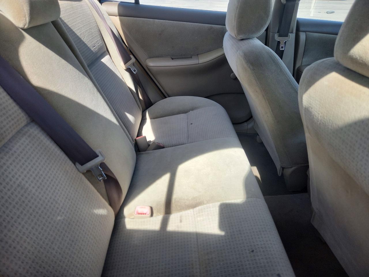 2007 TOYOTA COROLLA CE photo 19