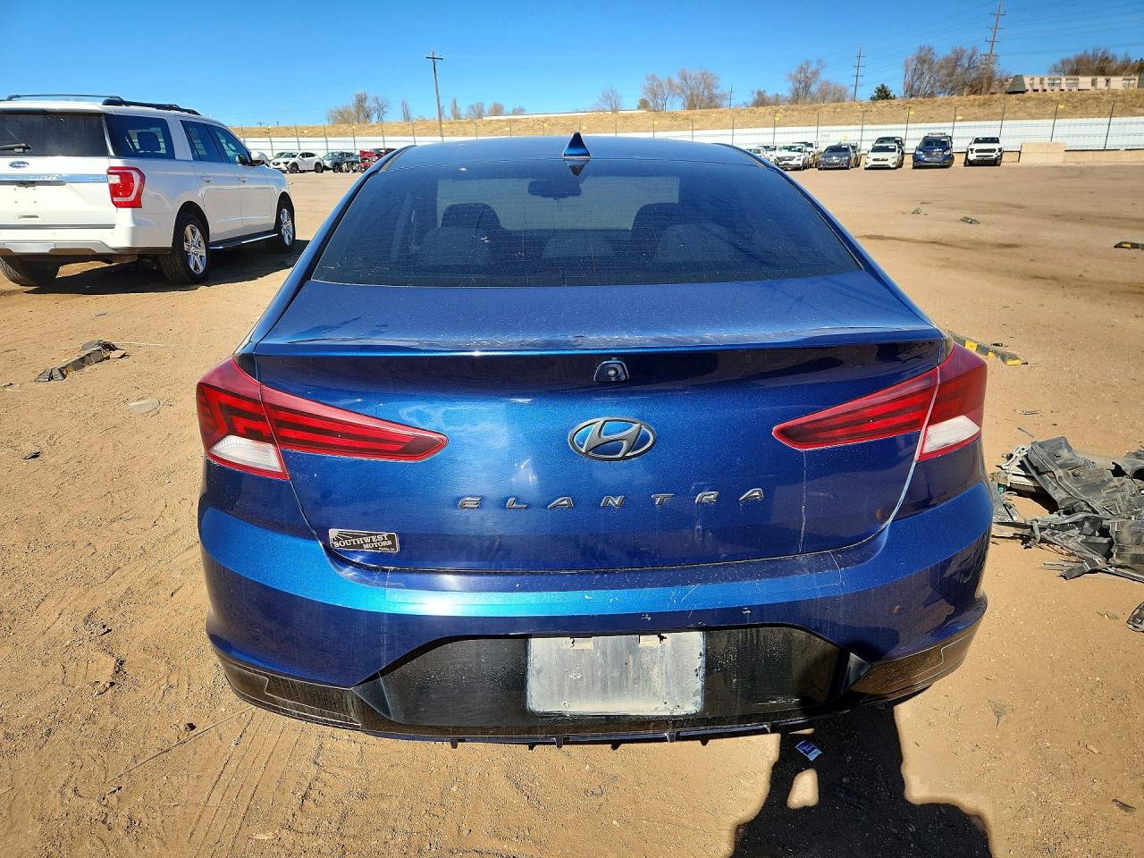 2019 HYUNDAI ELANTRA SEL photo 16