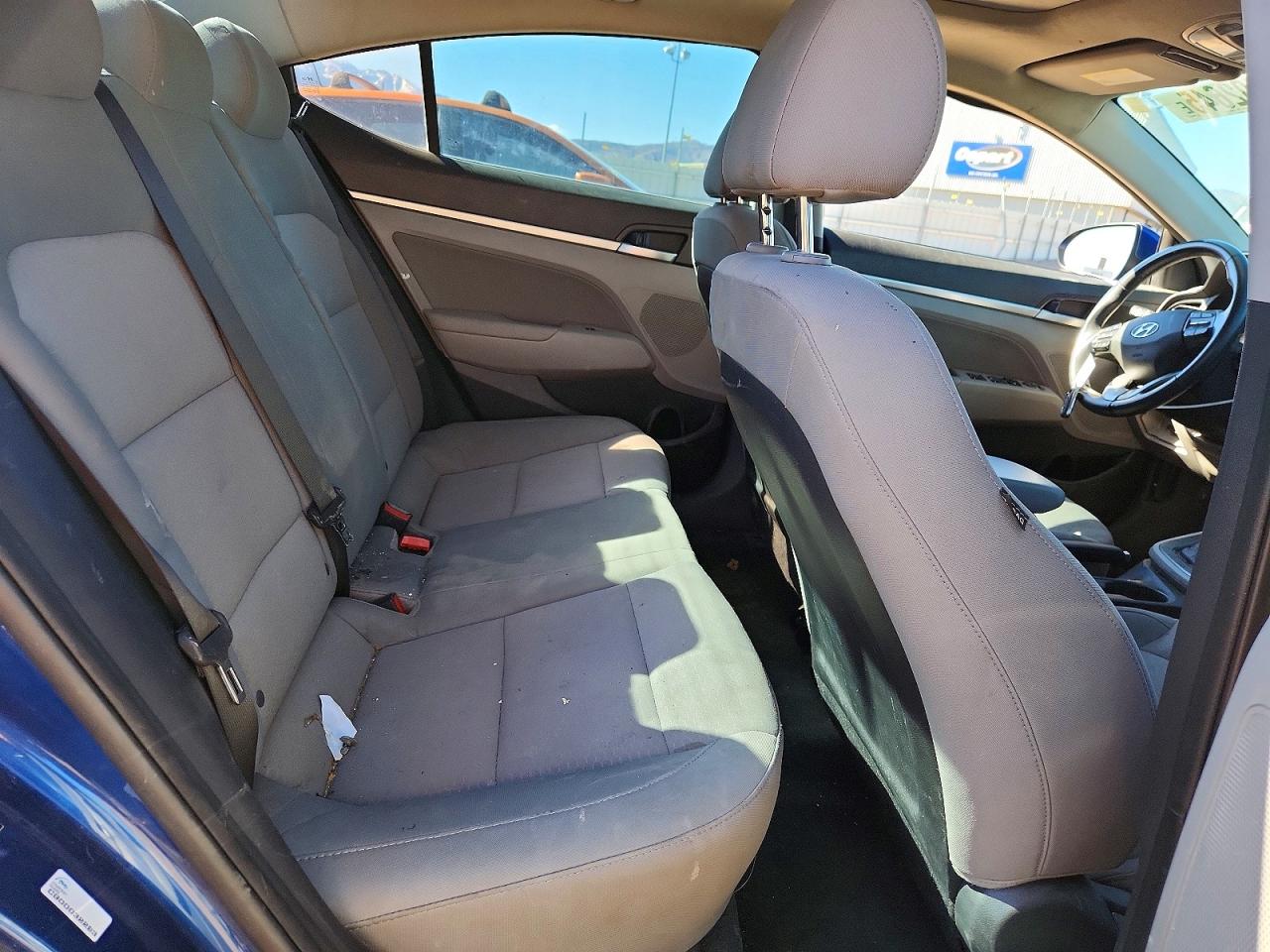 2019 HYUNDAI ELANTRA SEL photo 28