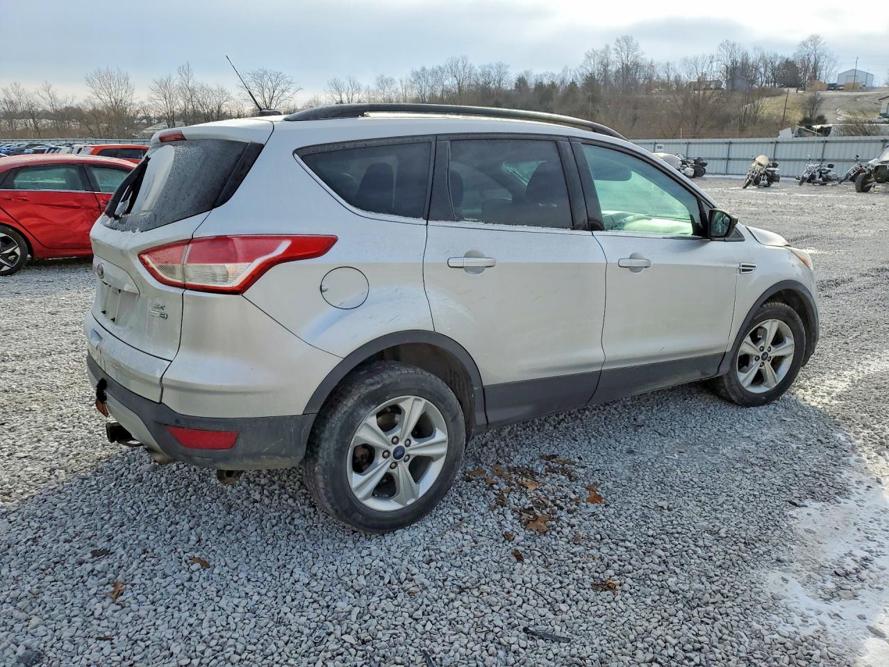 2016 FORD ESCAPE SE photo 3