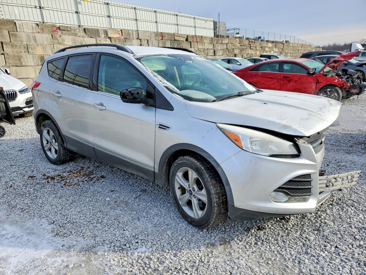 2016 FORD ESCAPE SE photo 4