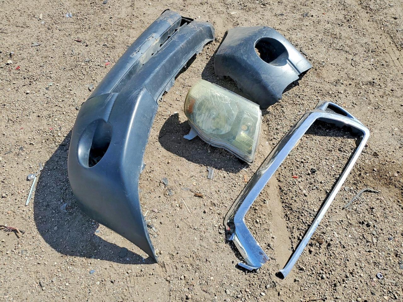 2005 TOYOTA TACOMA photo 12
