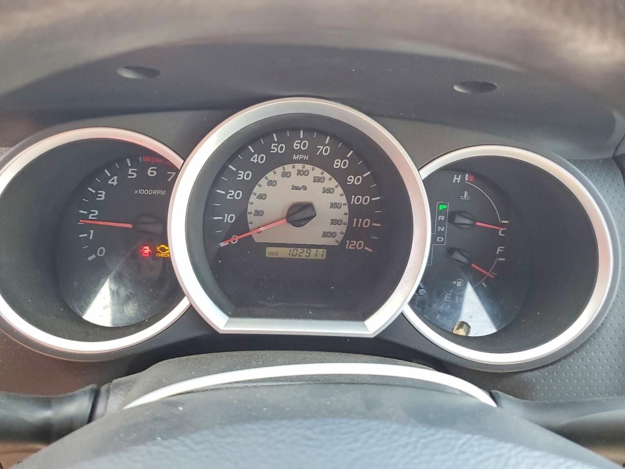 2005 TOYOTA TACOMA photo 9