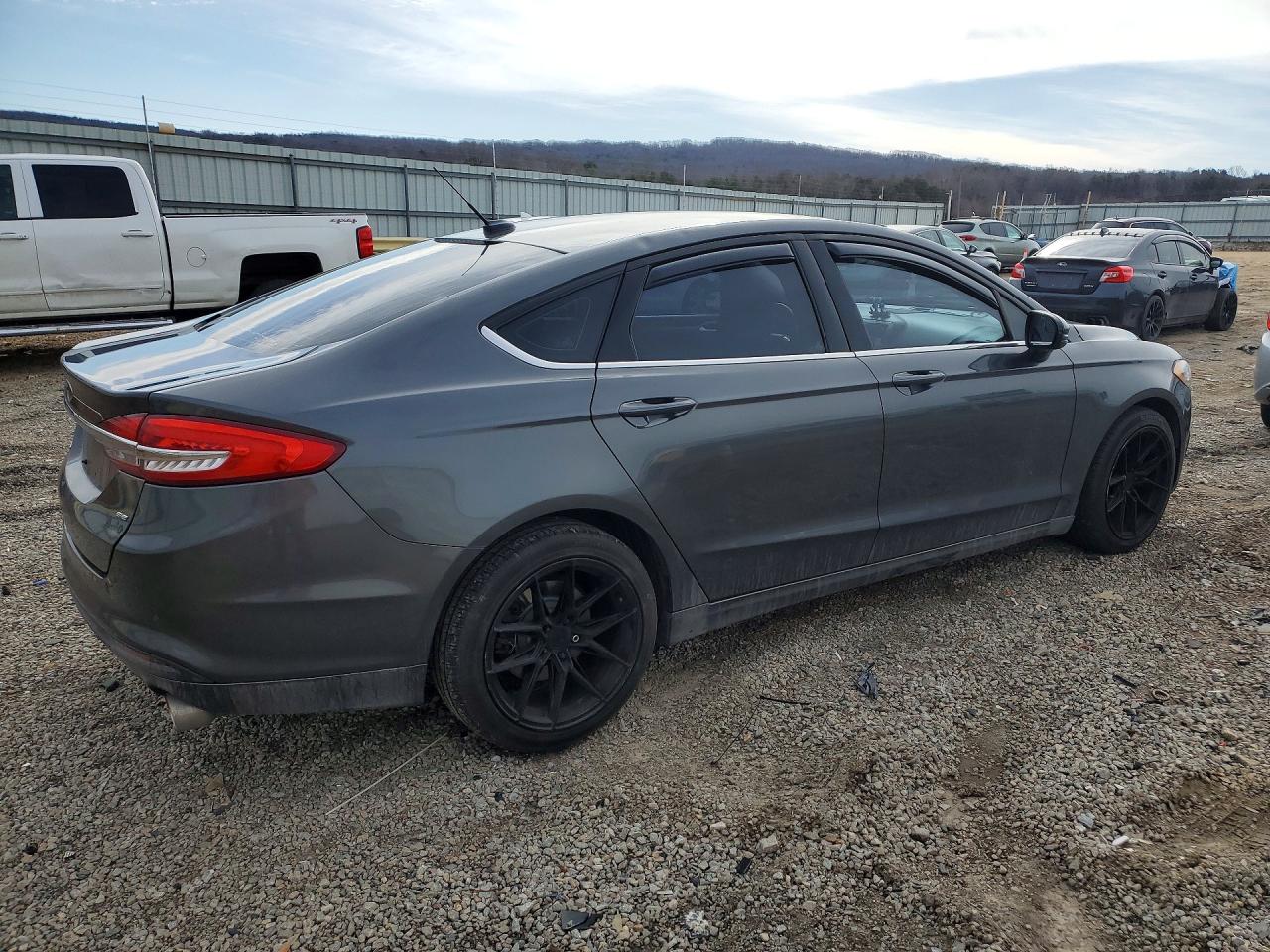 2017 FORD FUSION SE photo 7