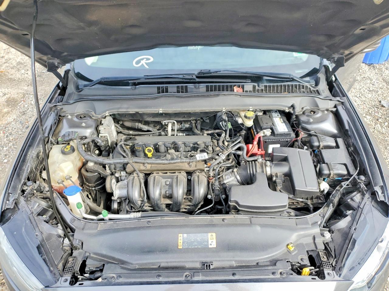 2017 FORD FUSION SE photo 31
