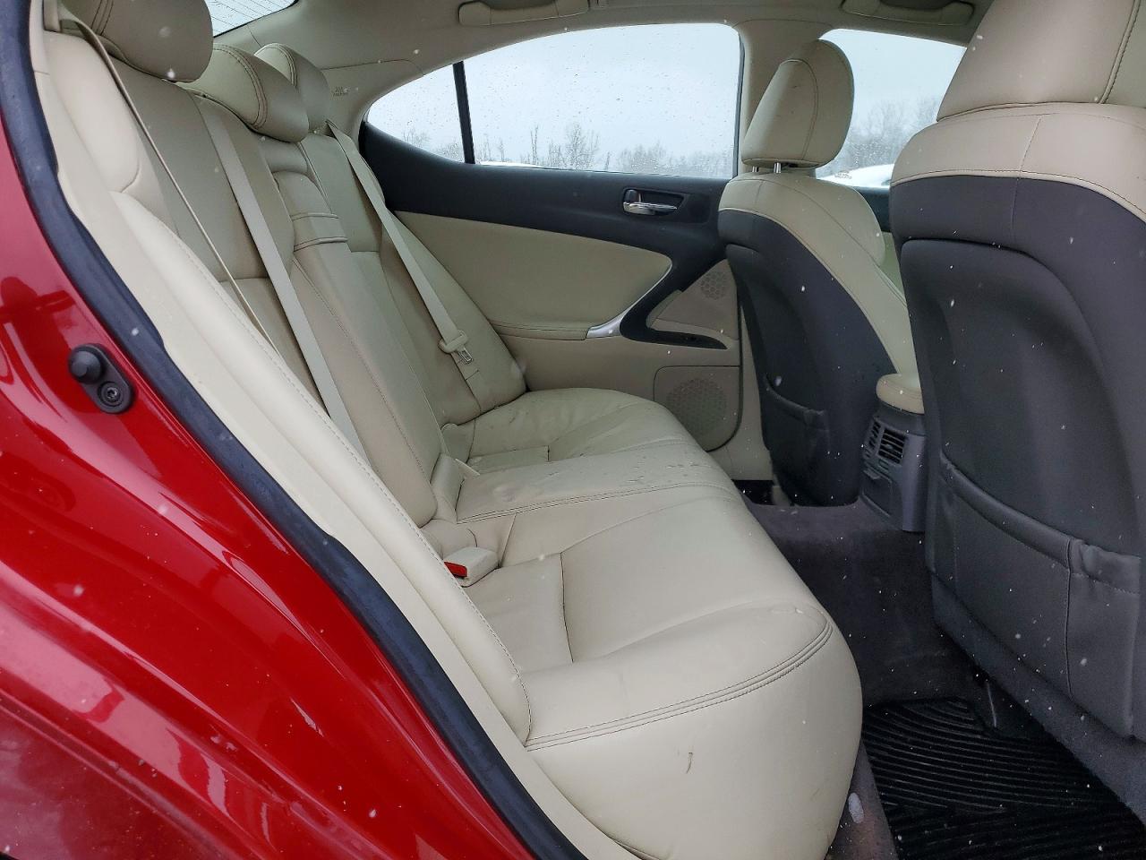 2009 LEXUS IS 250 photo 10