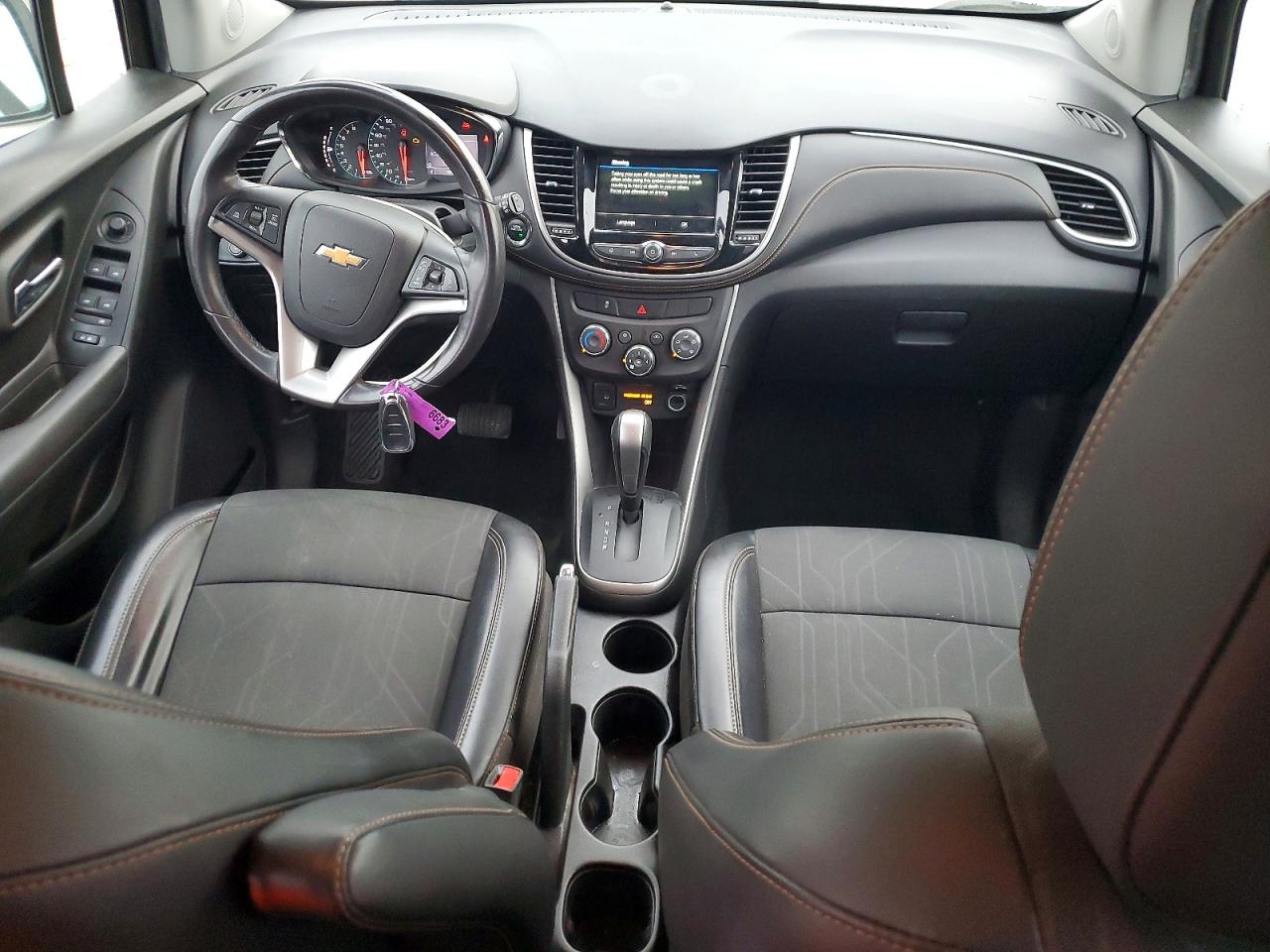 2019 CHEVROLET TRAX 1LT photo 8