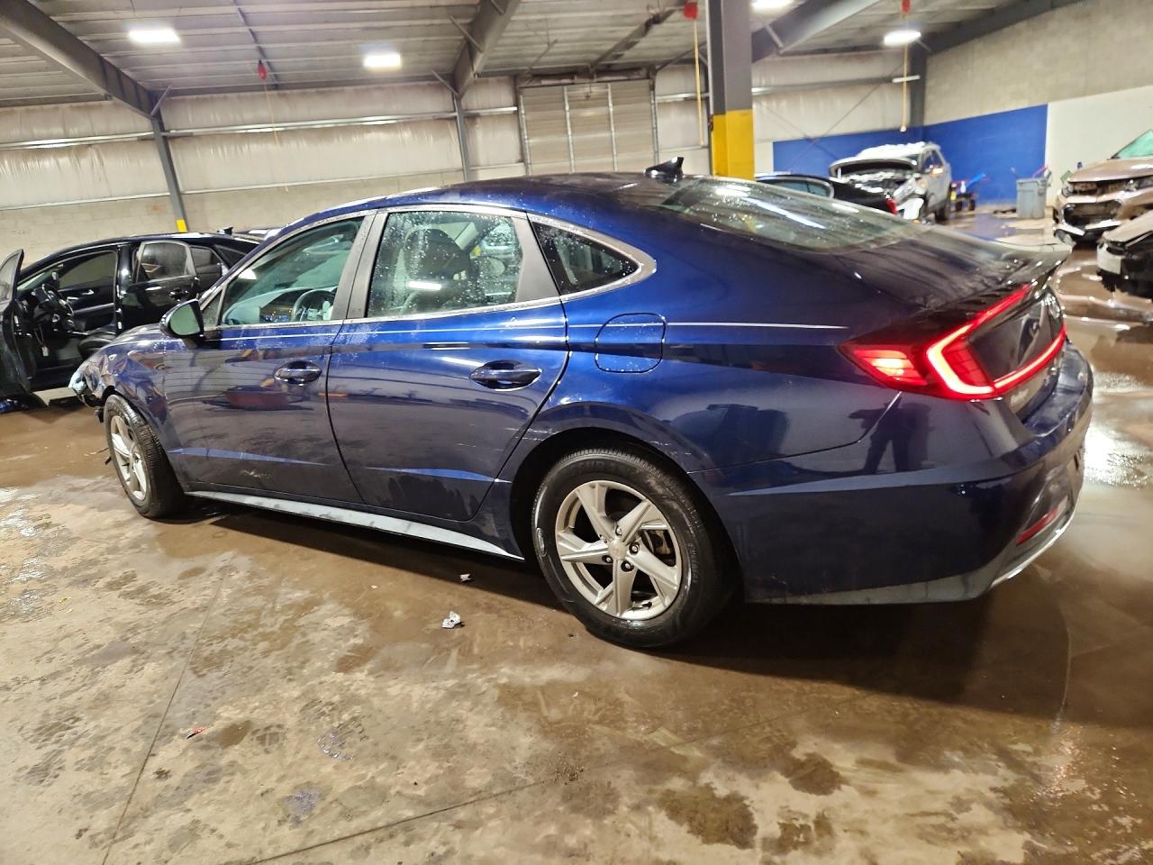 2020 HYUNDAI SONATA SE photo 3
