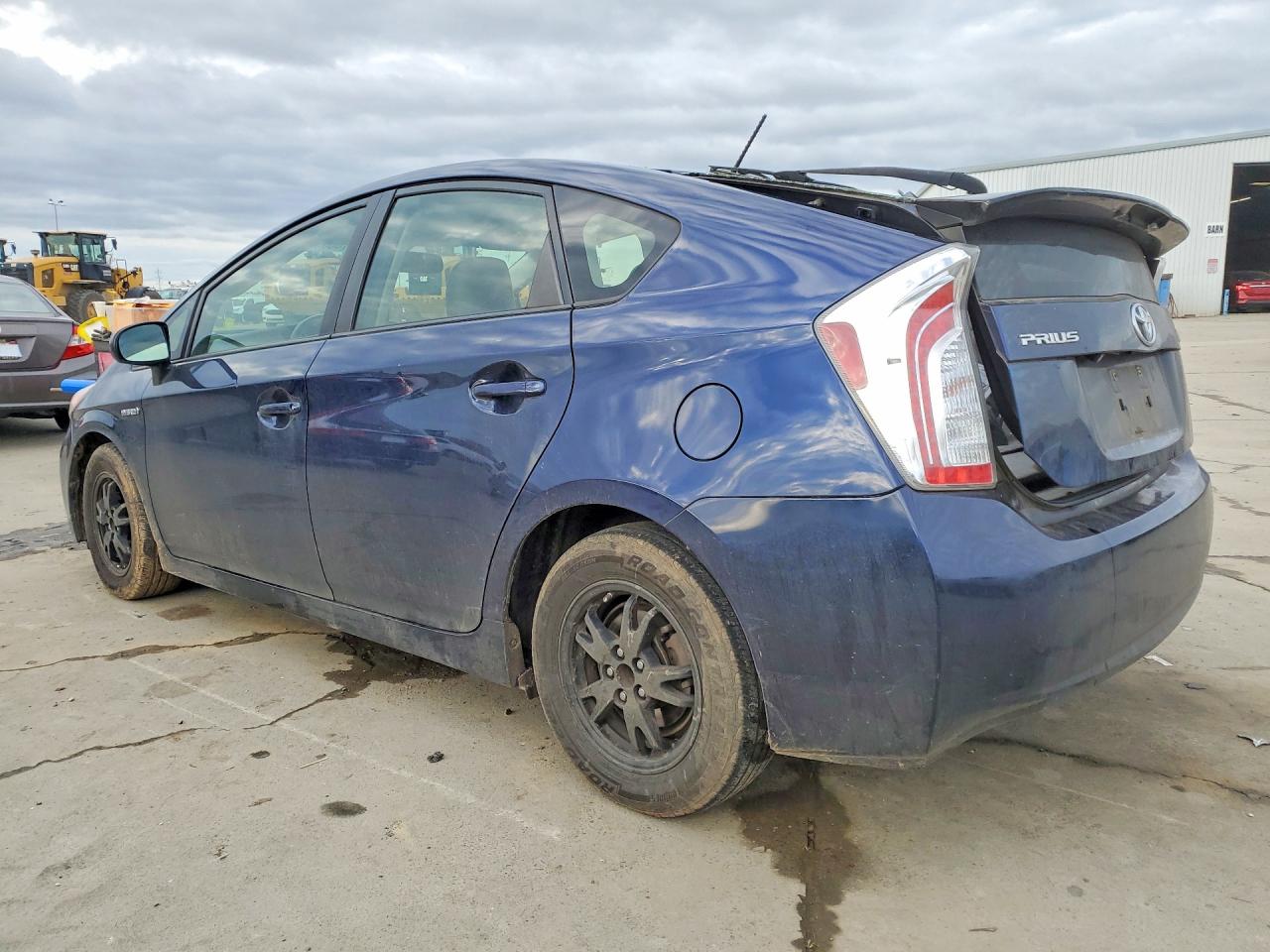 2013 TOYOTA PRIUS photo 2