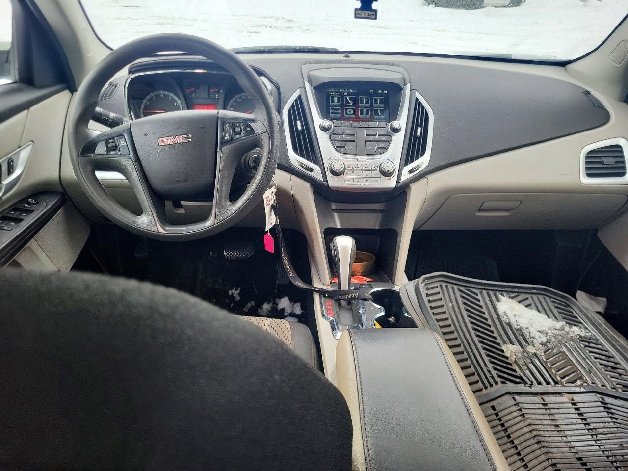 2015 GMC TERRAIN SLE photo 22