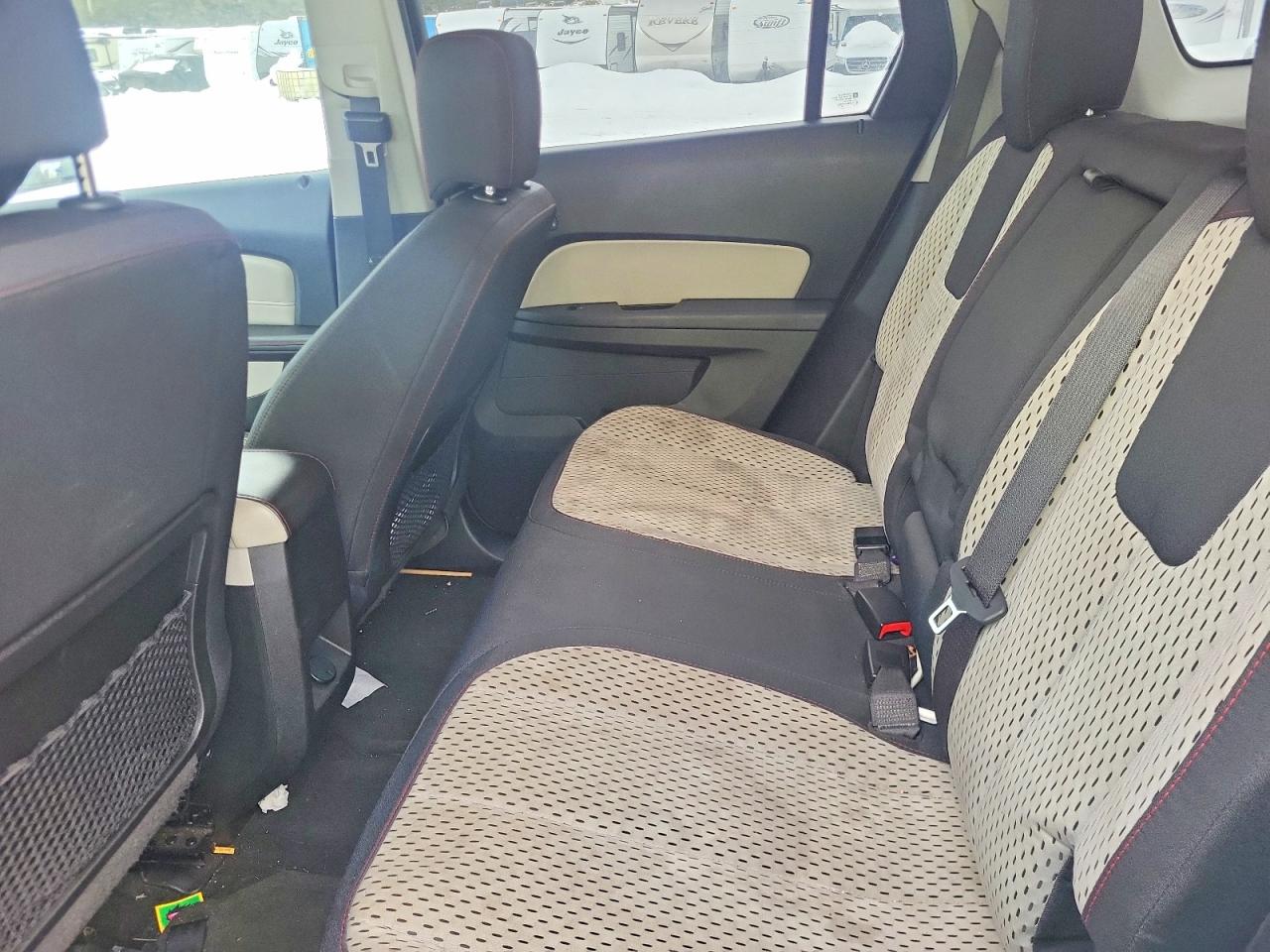 2015 GMC TERRAIN SLE photo 31