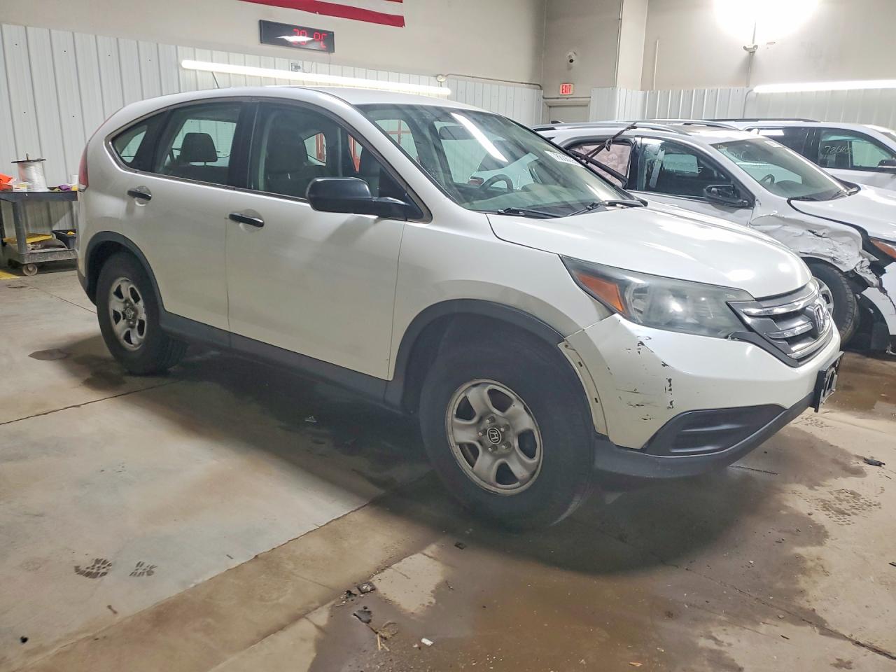 2014 HONDA CR-V LX photo 10