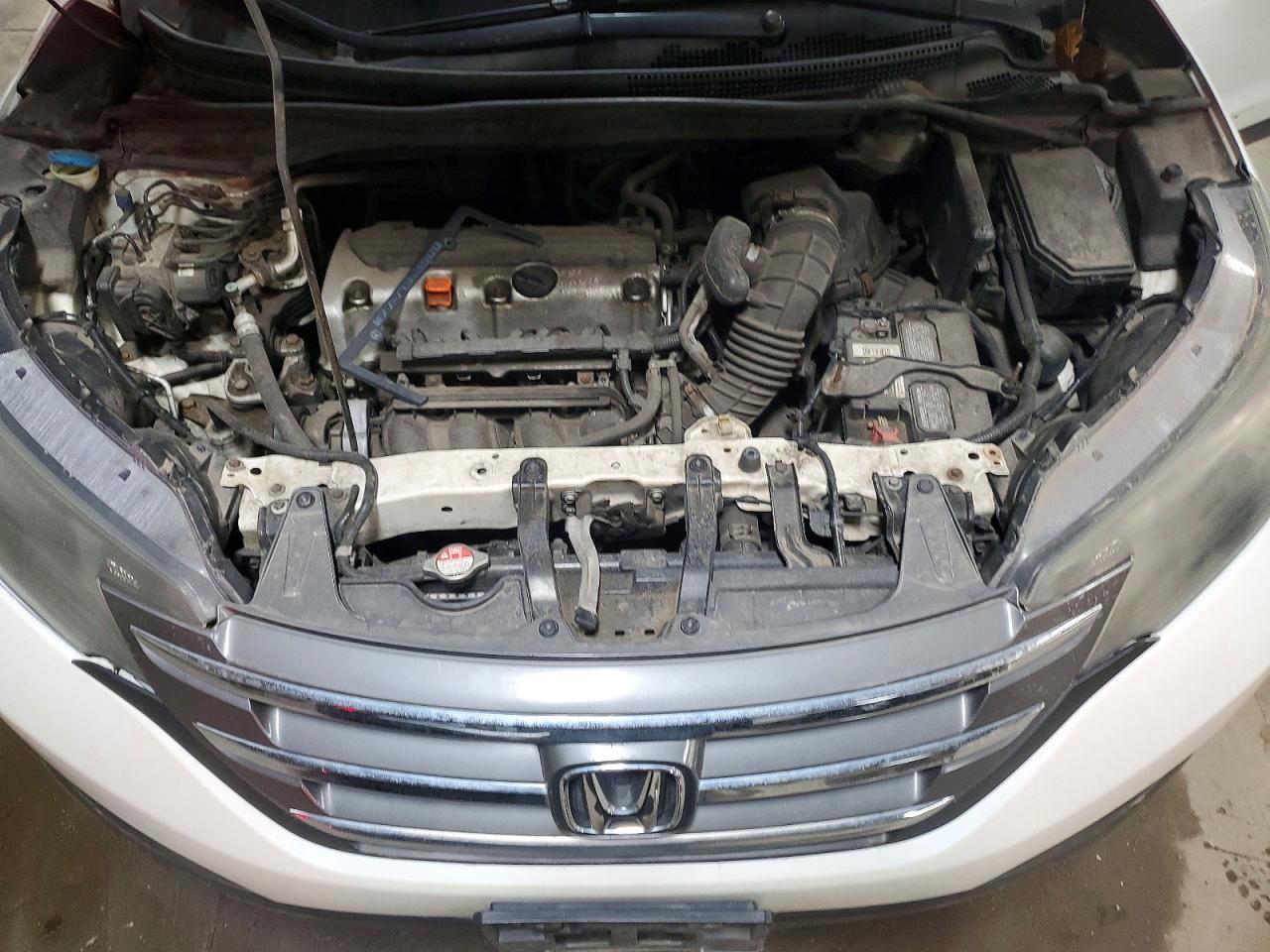 2014 HONDA CR-V LX photo 31