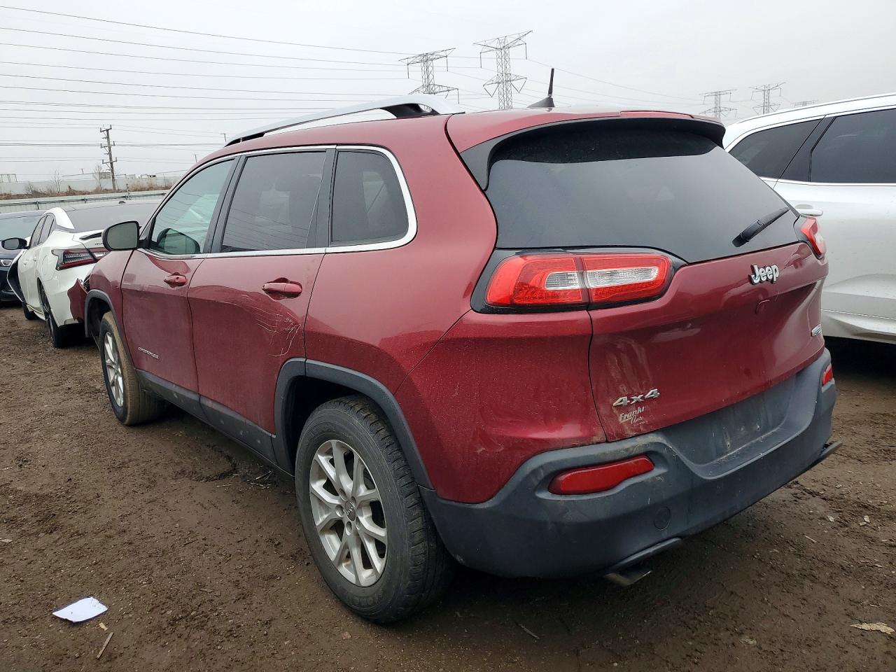 2016 JEEP CHEROKEE LATITUDE photo 2