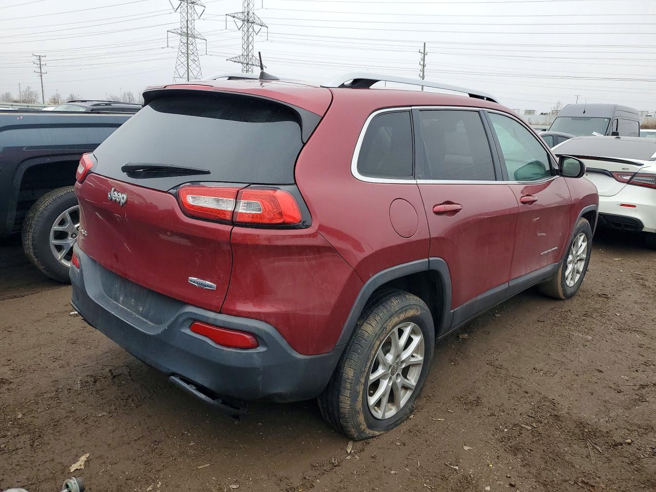 2016 JEEP CHEROKEE LATITUDE photo 3