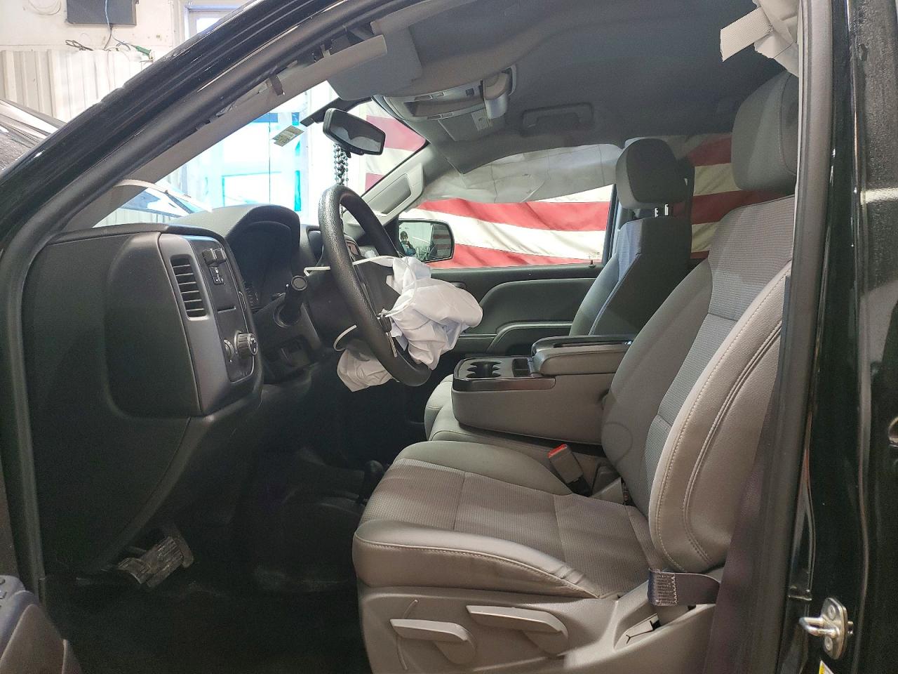 2017 CHEVROLET SILVERADO K1500 photo 13