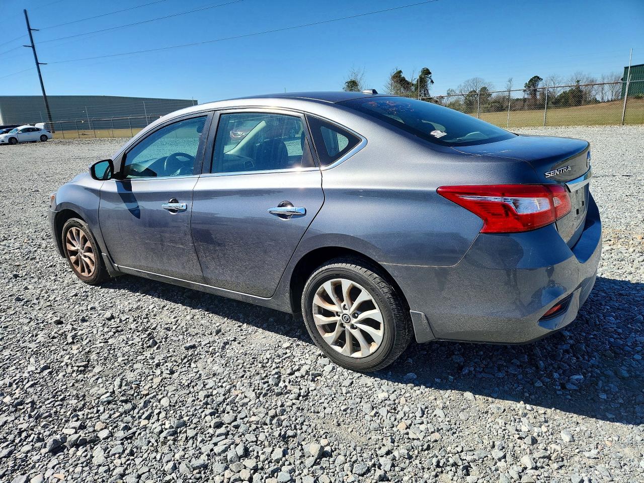 2019 NISSAN SENTRA S photo 3