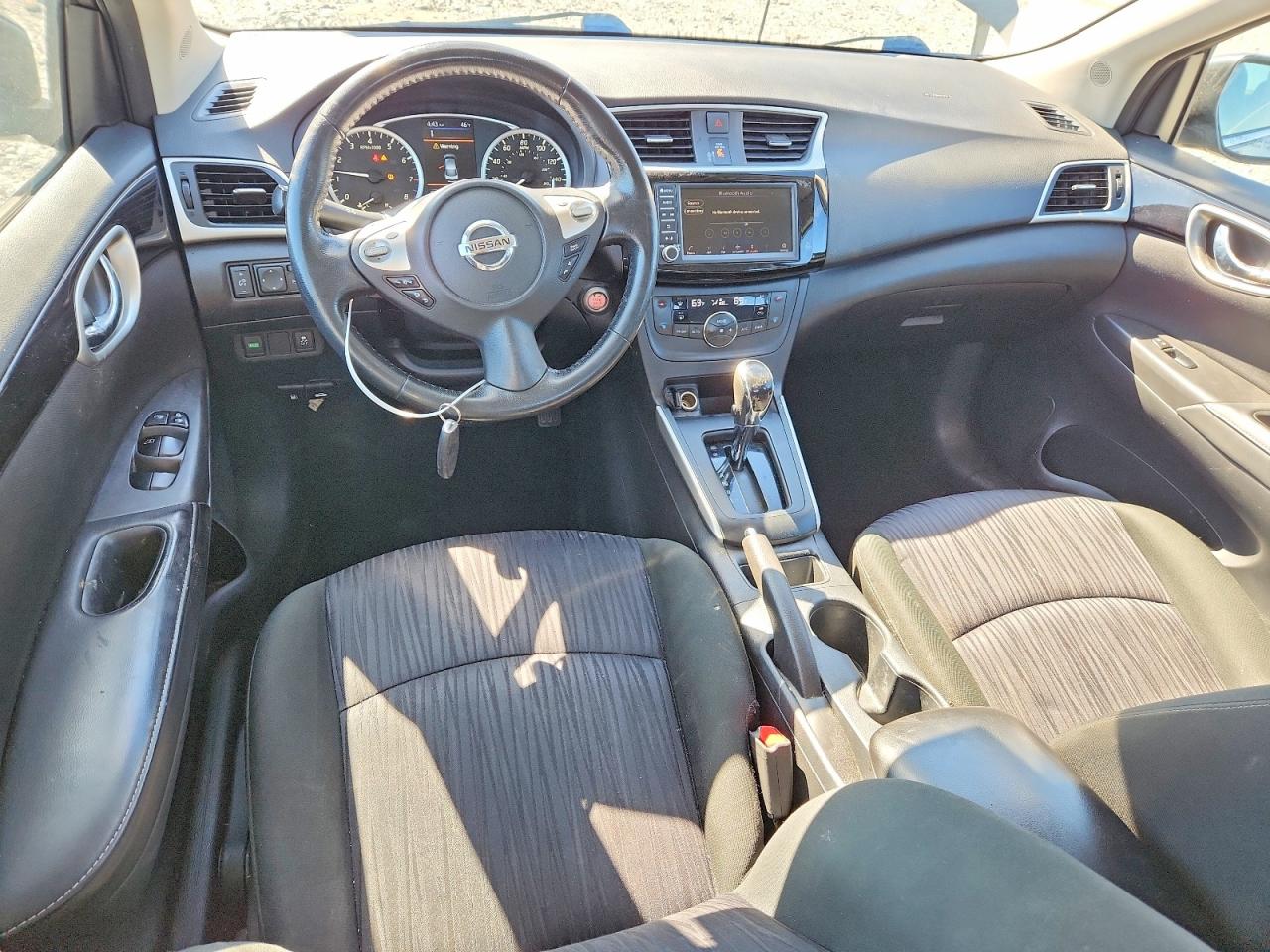 2019 NISSAN SENTRA S photo 15