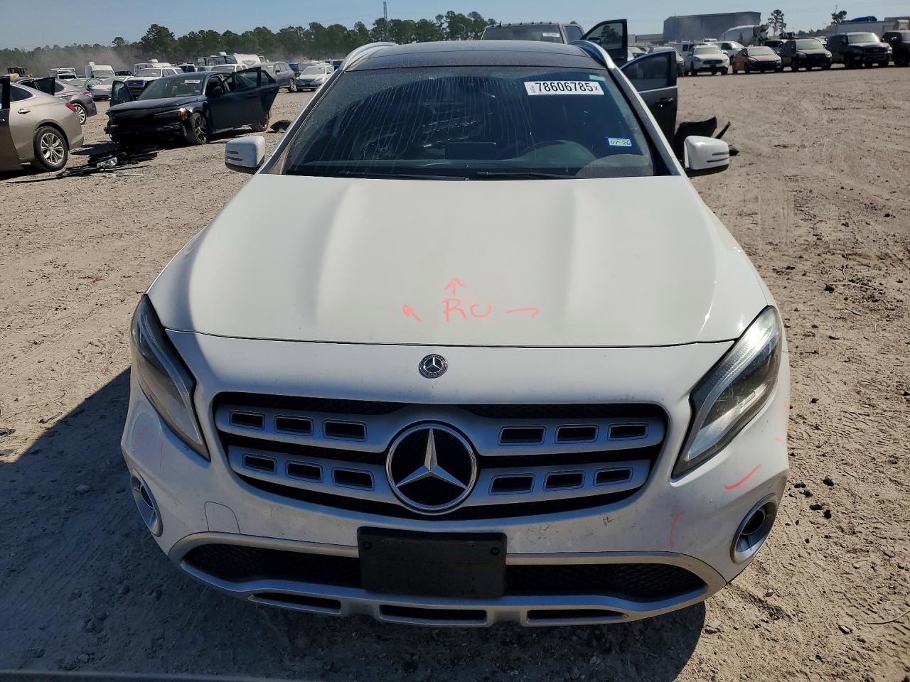 2019 MERCEDES-BENZ GLA 250 4MATIC photo 5