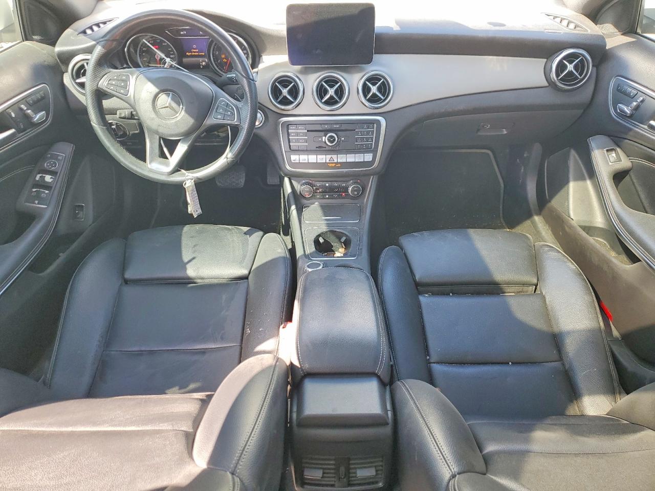 2019 MERCEDES-BENZ GLA 250 4MATIC photo 8