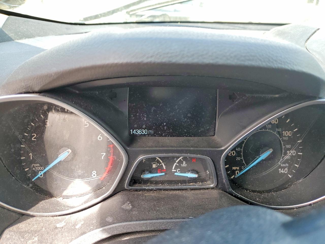 2017 FORD ESCAPE SE photo 17