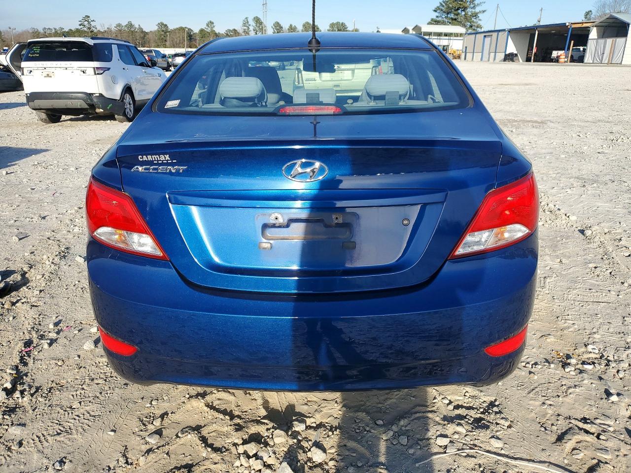 2017 HYUNDAI ACCENT SE photo 6