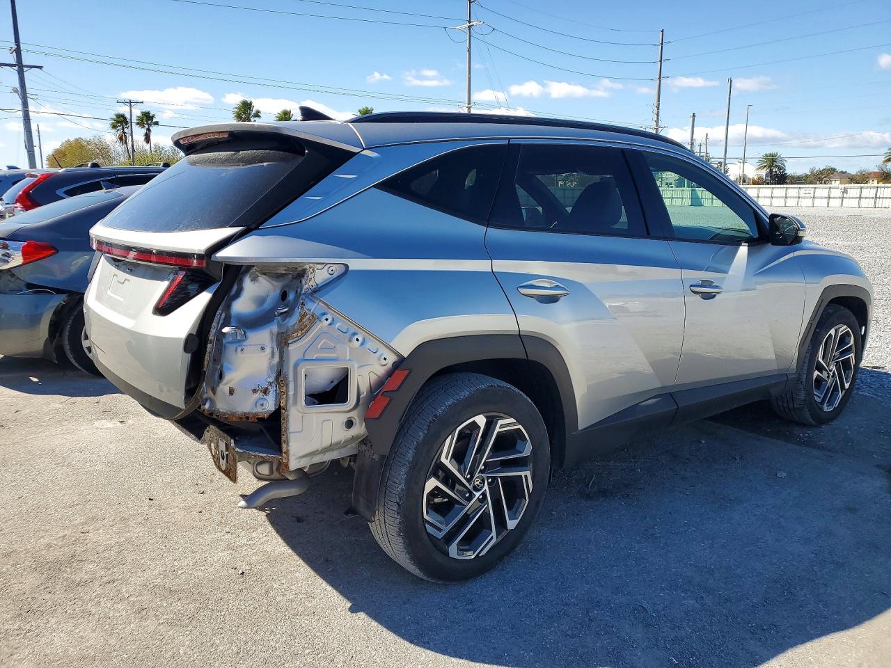 2025 HYUNDAI TUCSON LIMITED photo 3