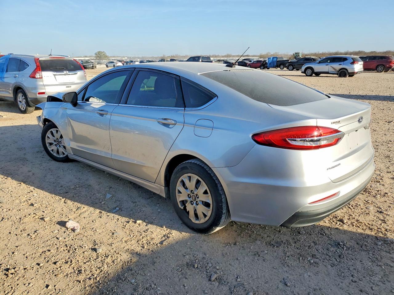 2019 FORD FUSION S photo 2