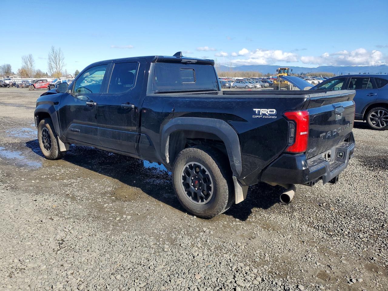 2024 TOYOTA TACOMA TRD OFF-ROAD photo 2