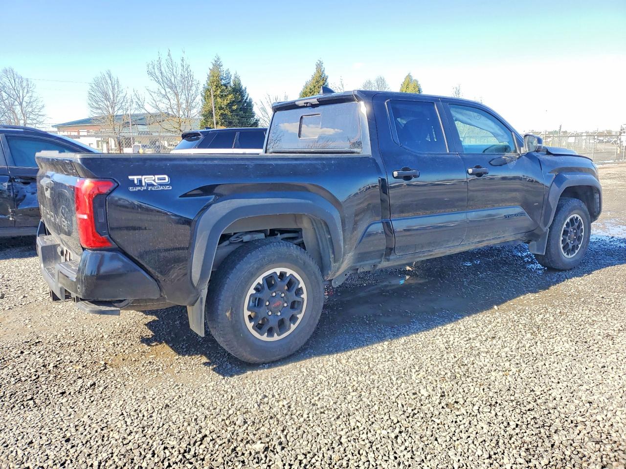2024 TOYOTA TACOMA TRD OFF-ROAD photo 3