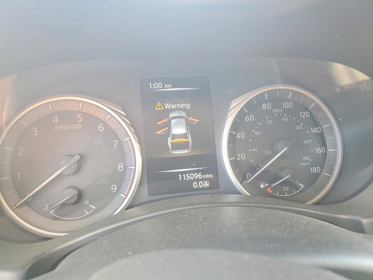 2018 INFINITI Q50 3.0T LUXE photo 9