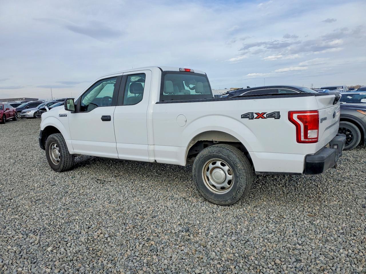 2017 FORD F150 SUPER CAB photo 4