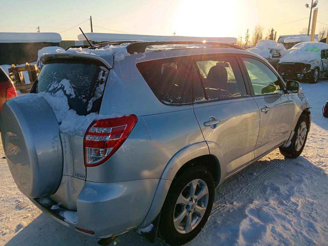 2012 TOYOTA RAV4 LIMITED photo 9