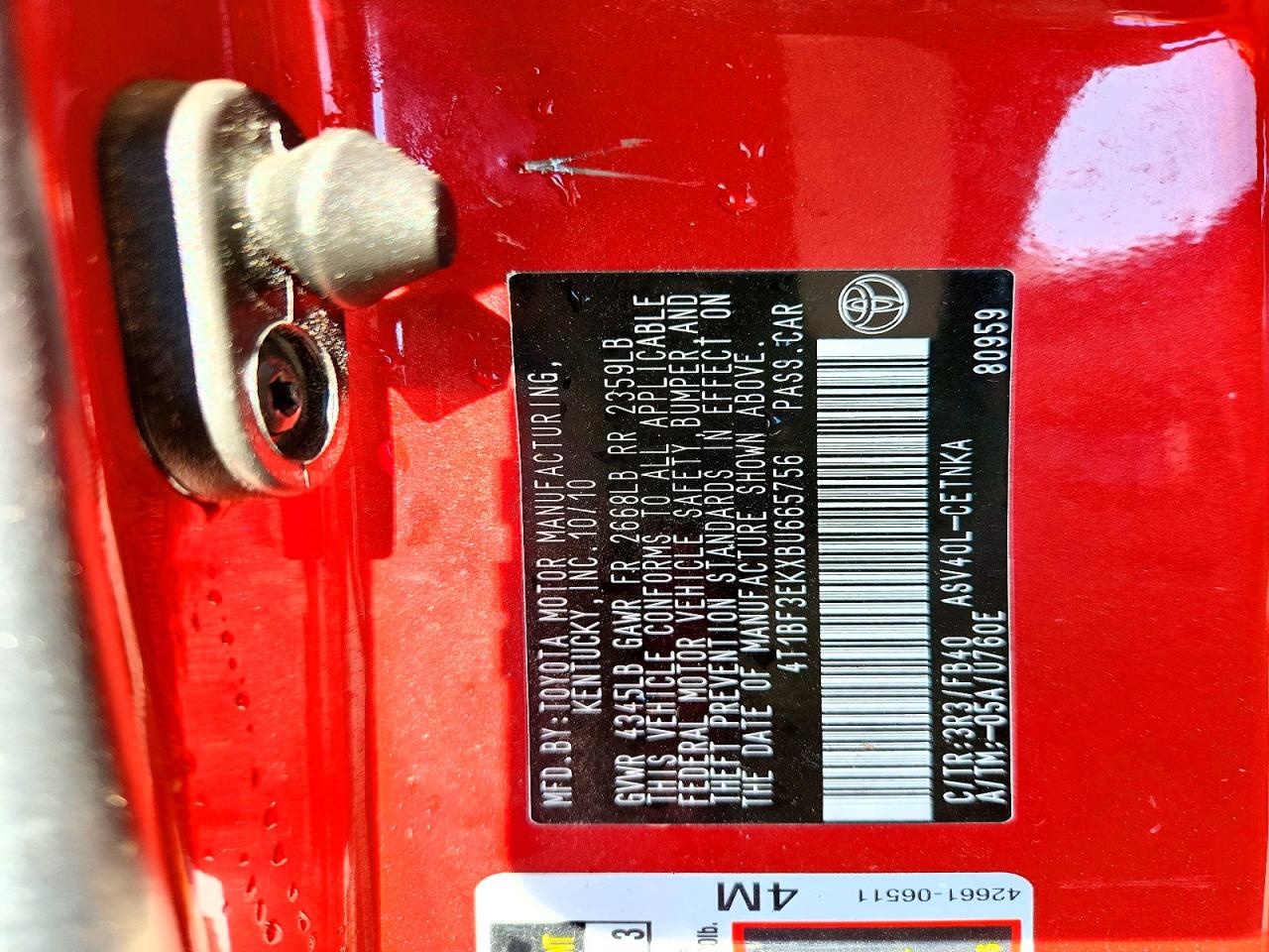 2011 TOYOTA CAMRY LE photo 34