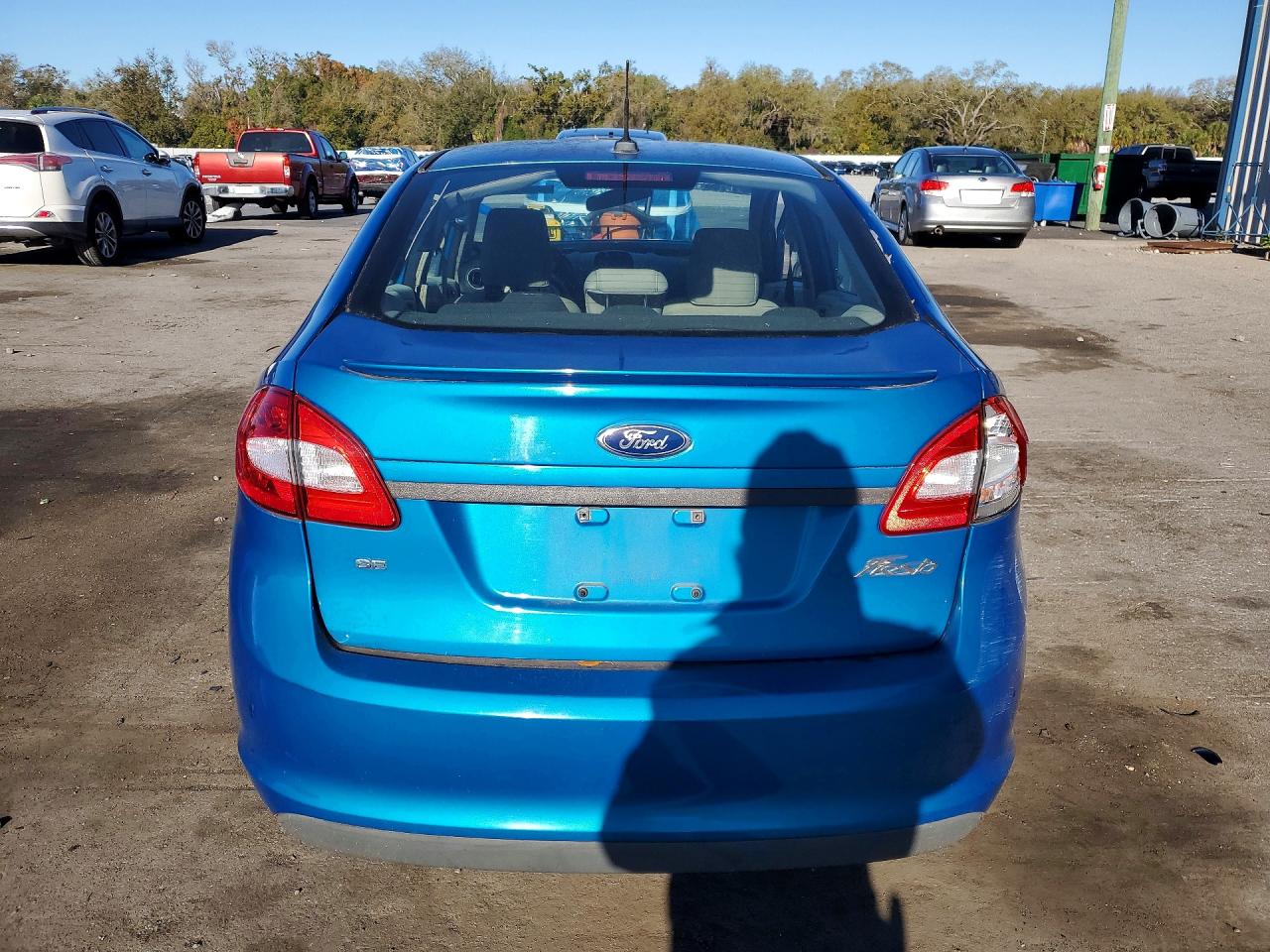 2012 FORD FIESTA SE photo 16
