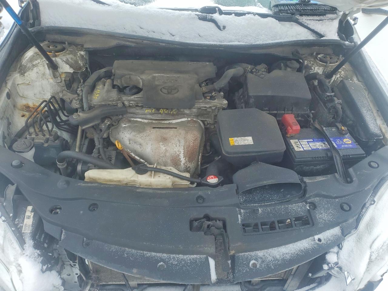2016 TOYOTA CAMRY LE photo 11