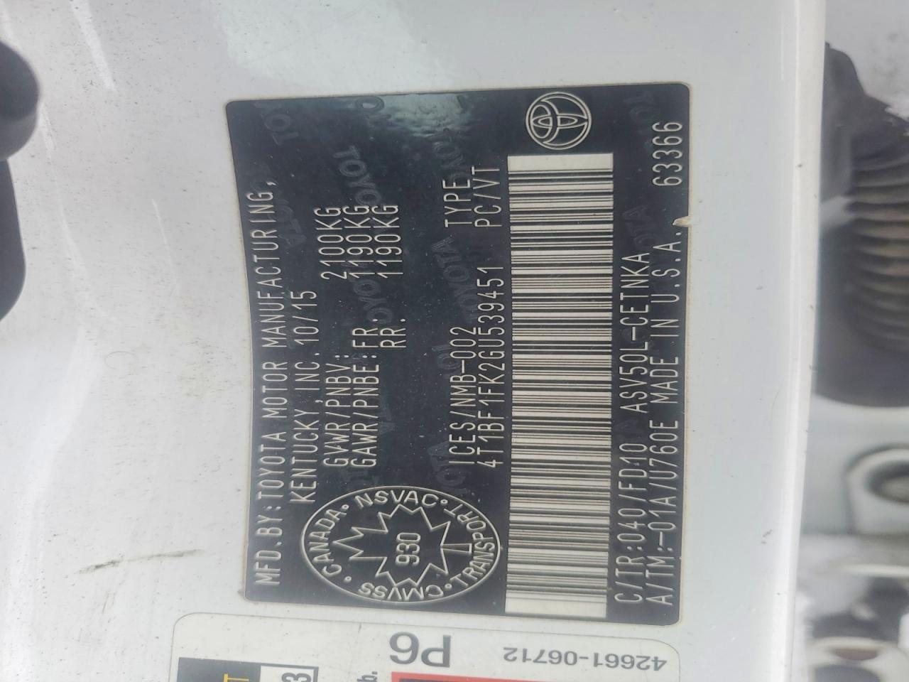 2016 TOYOTA CAMRY LE photo 12