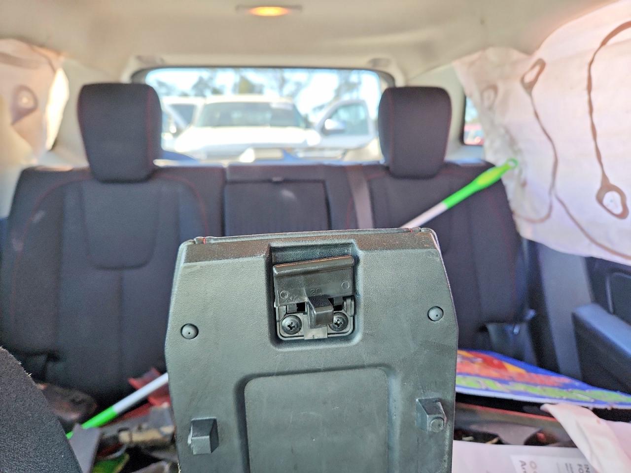 2013 GMC TERRAIN SLE photo 19