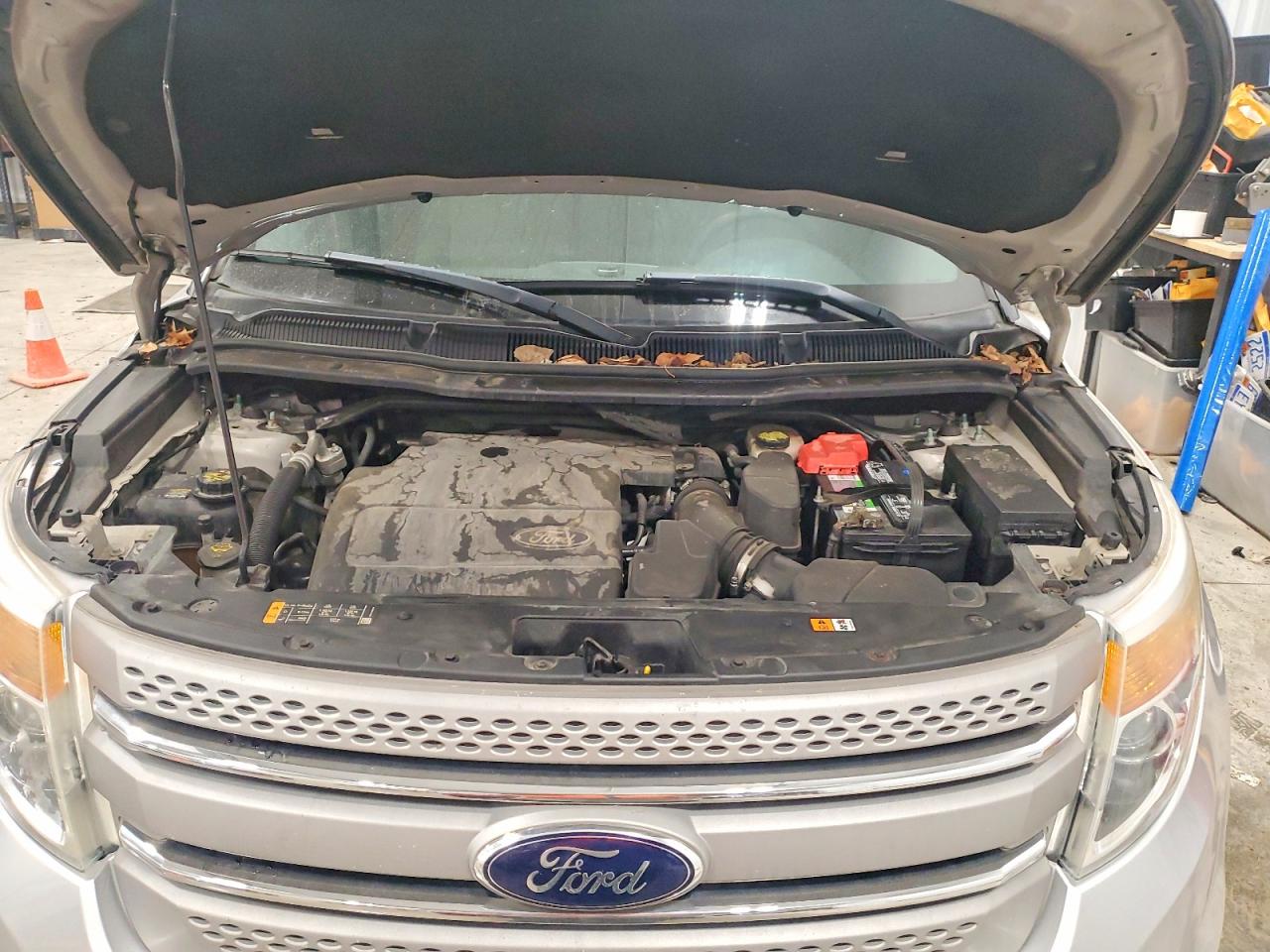 2013 FORD EXPLORER photo 34